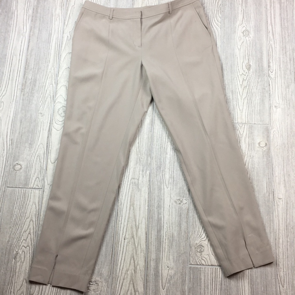 St. John 10 cream tan pintucked pants trouser